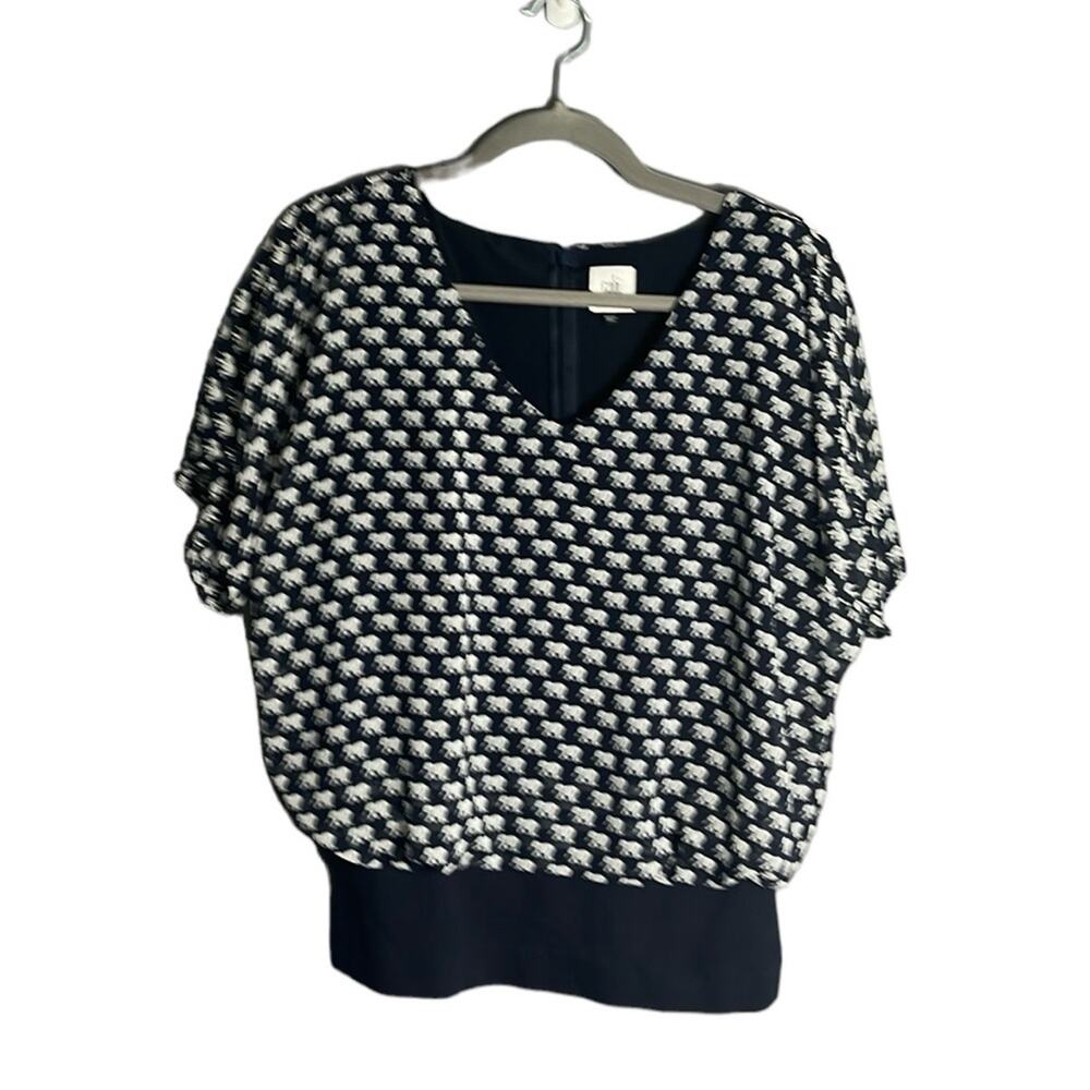 Cabi Navy Blue Flowy Blouse With Elephant Print Size Small